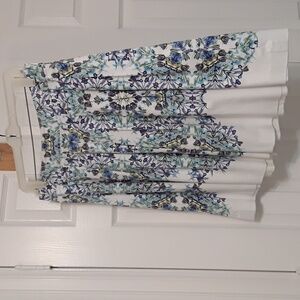 Pleated cotton skirt